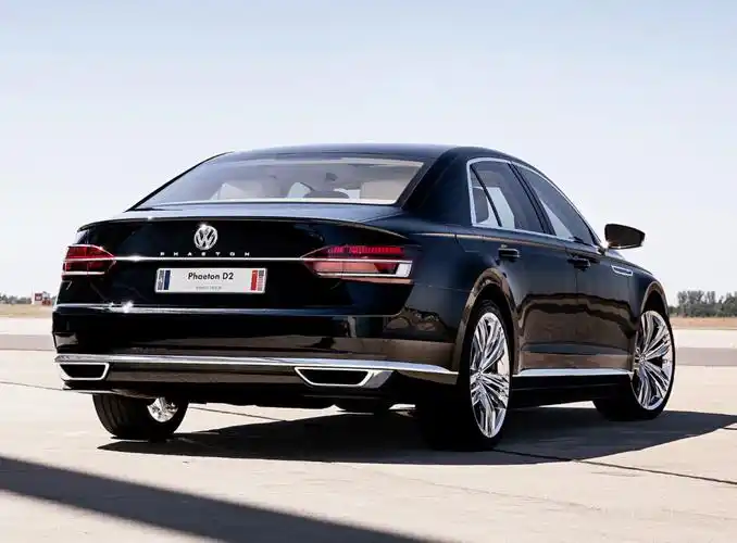 新一代辉腾(新一代大众辉腾d2亮相,实力不弱s级,气场依旧低调奢华)-网