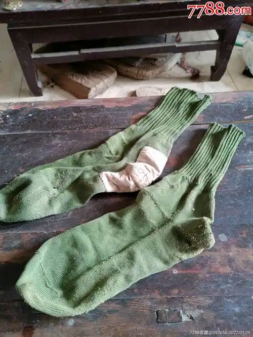 怀旧老手工补丁军绿袜-价格:10元-au29098114-袜子 -加价-7788收藏__