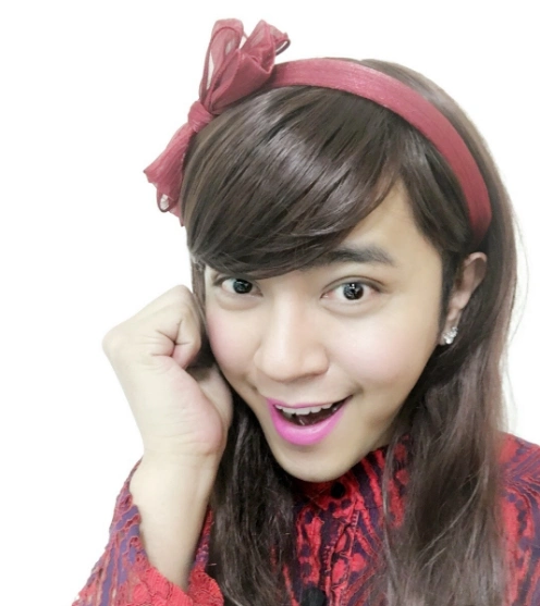 《极限挑战》女孩帮:最美女装大佬,其实青岛贵妇黄渤女装很好看