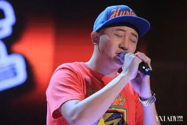 揭晓关喆中国好声音导师是谁他与金志文争夺杨坤团冠军