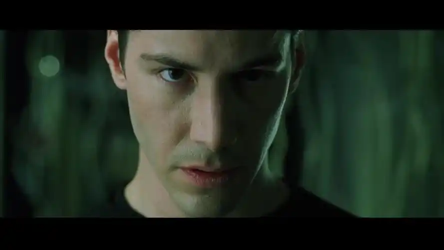 黑客帝国10-初见电脑人真面目