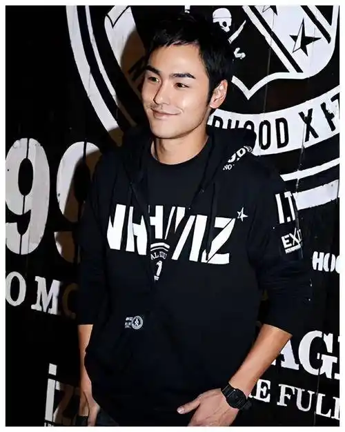 沉寂10年再度翻红41岁阮经天给多少流量明星一记耳光