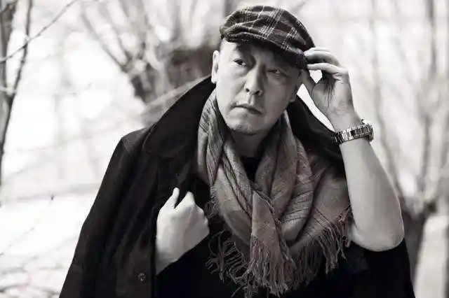 年出生于黑龙江省哈尔滨市,毕业于中央戏剧学院,中国内地影视男演员