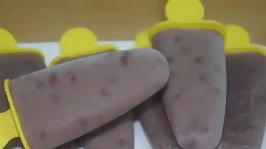 半碗红豆,1杯糯米,简单操作,做小孩最爱吃的红豆雪糕