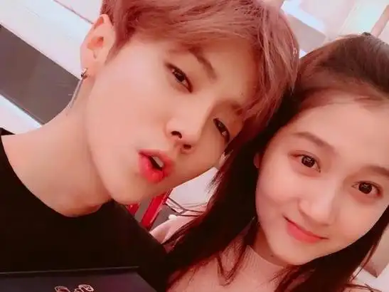 7位毫无分寸的女星撒娇强吻咸猪手原来男星也有躲不掉的时候