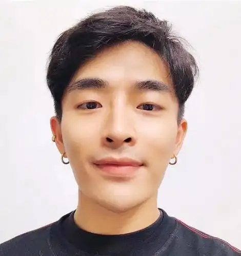 19年夏天男生最新发型,轻松带你提升颜值!