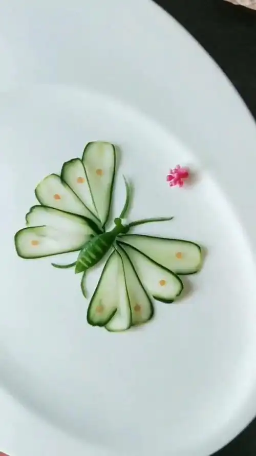 精美盘饰,漂亮的黄瓜小摆盘,让食物更精彩