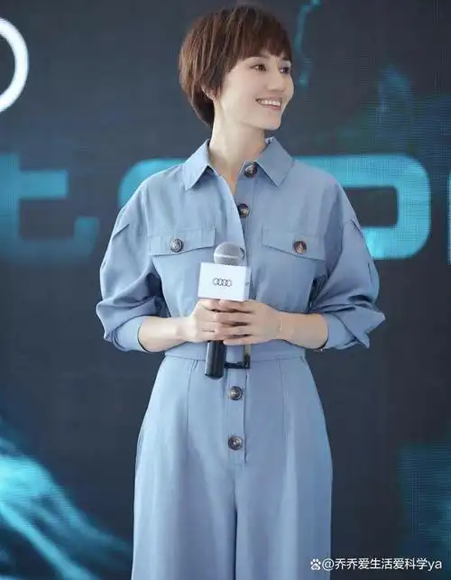 袁泉的时尚进化:优雅chic,高级连衣裙