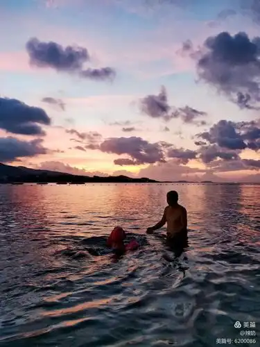 【游泳篇】我和爷爷奶奶一起去海边