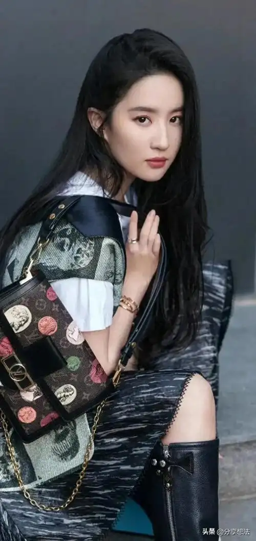 刘亦菲明星壁纸25