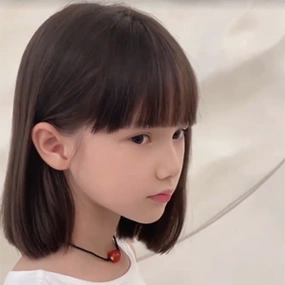 儿童假发女孩短发波波头空气刘海自然时尚拍照韩版可爱俏皮全头套