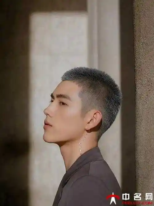 男士寸头硬汉发型,短发