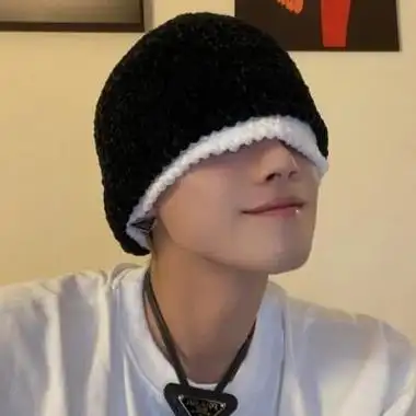 成熟带帽部位高冷男生头像 男生头像图片大全 -【爱个性】