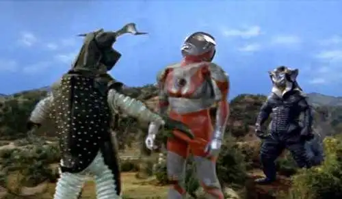 奥特曼穿帮镜头集锦,但是下面这几个你发现过吗?