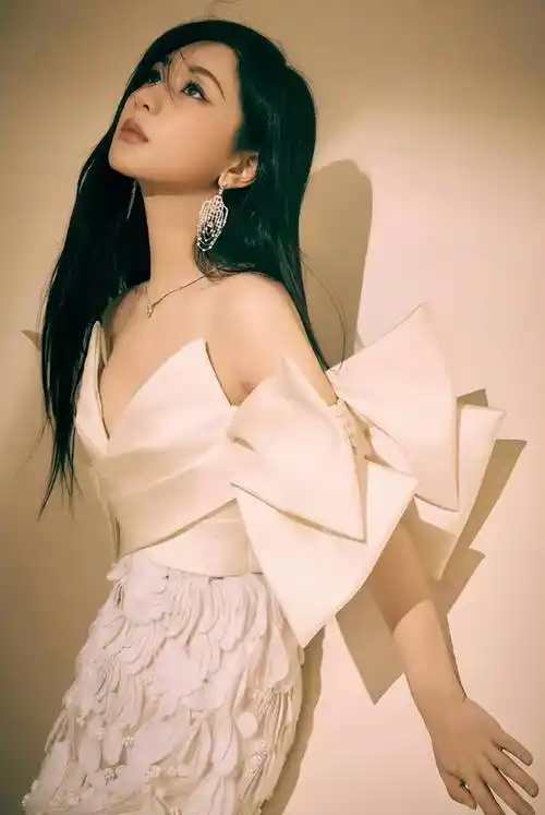 原创杨紫上访谈节目谈到职业规划一直工作下去