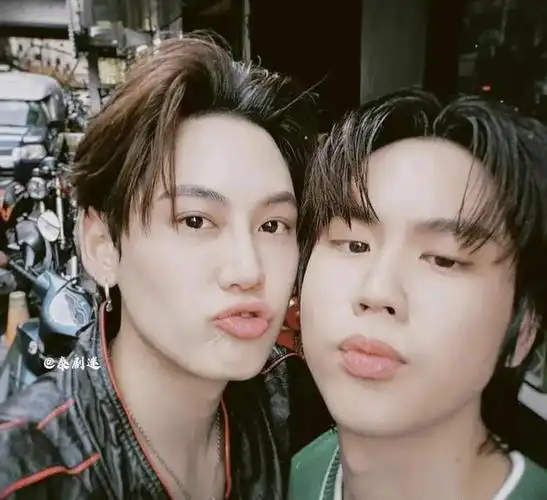 泰星文总boun全平台发文为prem庆生并表示感谢你生来被爱