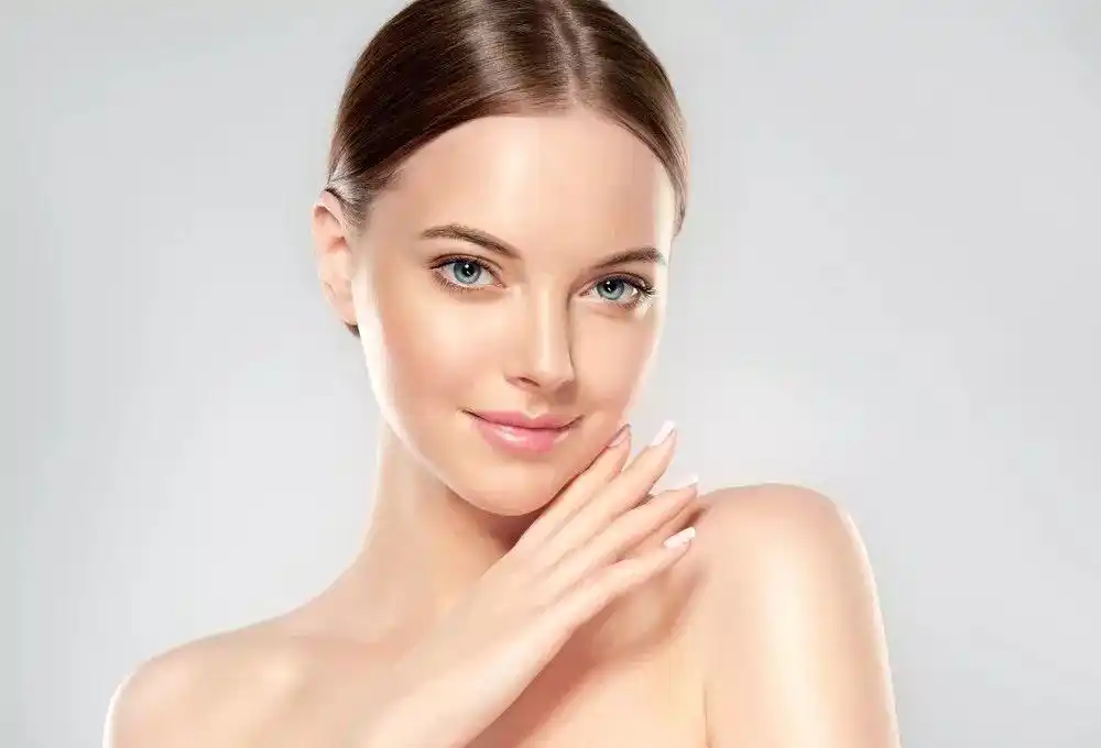 紧致小脸才上相!