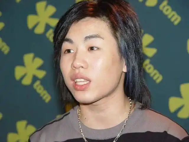 胡彦斌"对号入座"反击郑爽,成全了张翰和张恒,出道久情商堪忧