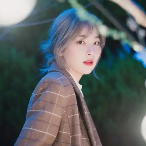 女头,女爱豆头像,爱豆头像姜涩琪//0803边桀