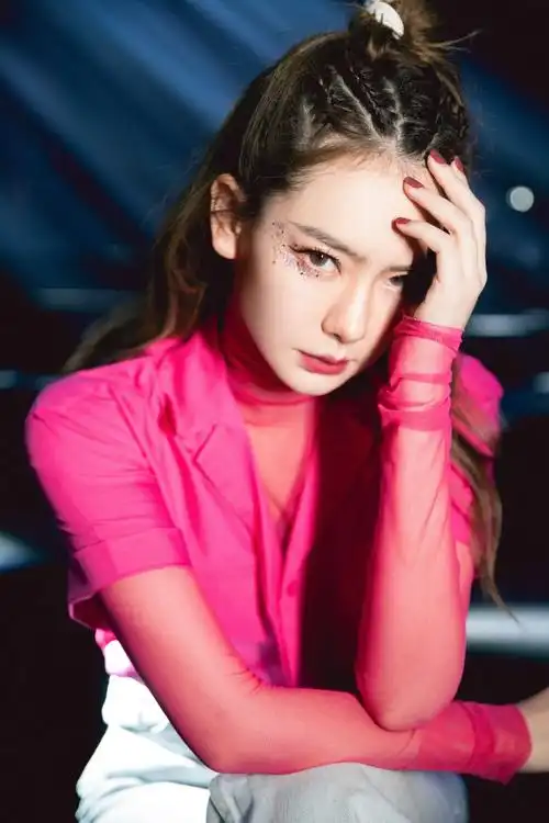 戚薇- 堆糖,美图壁纸兴趣社区