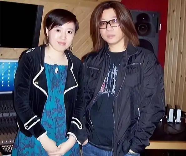 一首经典火37年,郭峰的"销声匿迹",简直是整个乐坛损失和悲哀_日本