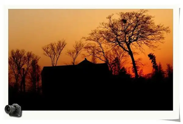 黄昏村庄静悄悄