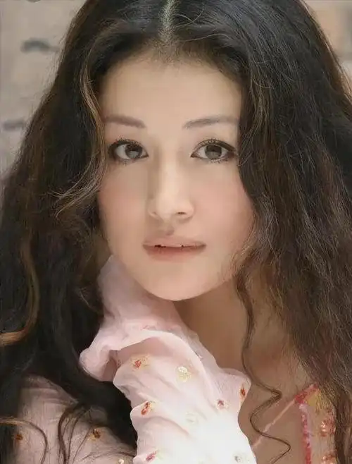 谢大脚于月仙去世三年后其丈夫张学松的选择令人泪目