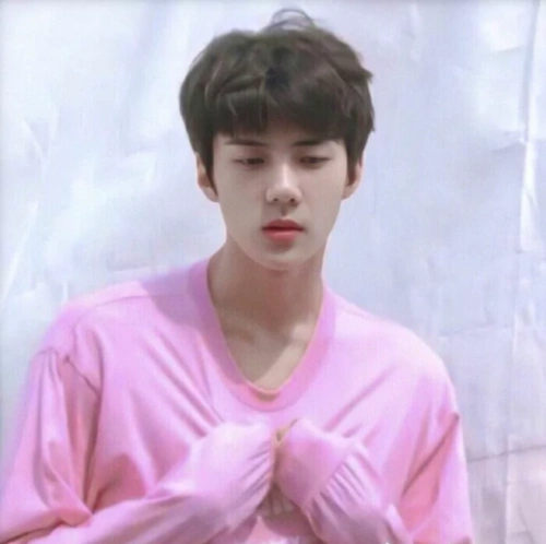 吴世勋头像可可爱爱恍恍惚惚