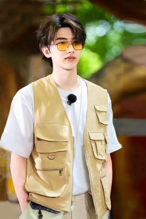 蔡徐坤2021个人巡回演唱会##奔跑吧蔡徐坤