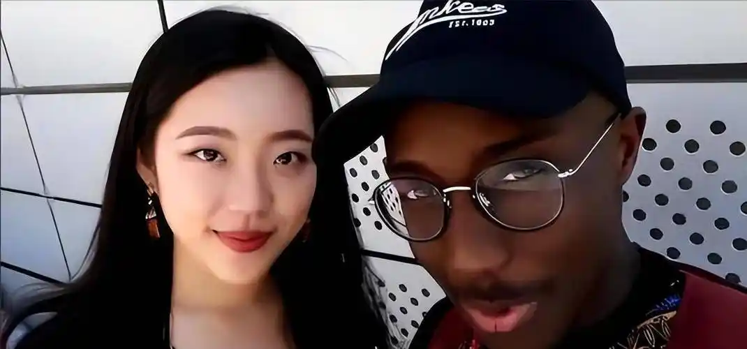 女大学生陈怡不顾反对执意远嫁非洲,婚后惨遭虐待,父亲绝望自缢_布力