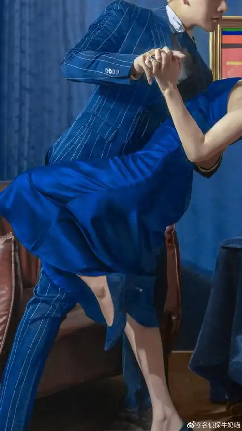 宝蓝色 - 堆糖,美图壁纸兴趣社区