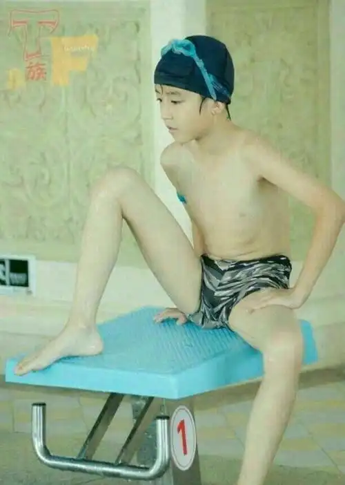 emmmmm……发大哥这么暴露-嗯