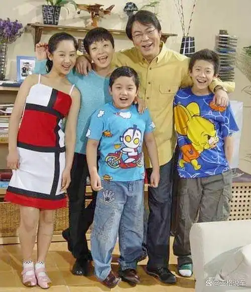 家有儿女19年后小演员今昔对比有人逆袭大火有人默默无闻