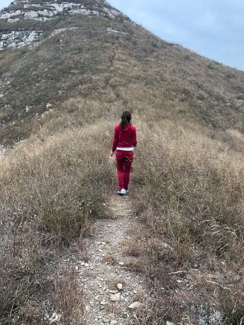 中年女人的背影,也可以是一道风景!