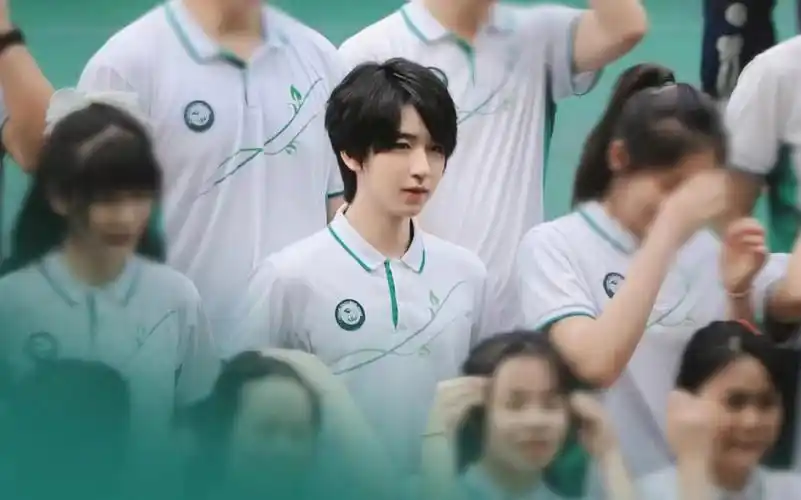 【贺峻霖】17岁,在成都十七中,作为高中生的最后一天,当然值得纪念啦