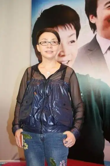 宋丹丹(国家一级话剧演员,喜剧演员)_石塘网