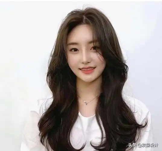 中长发型设计图片大全(今年流行的从短到长发型推荐50款)(46)