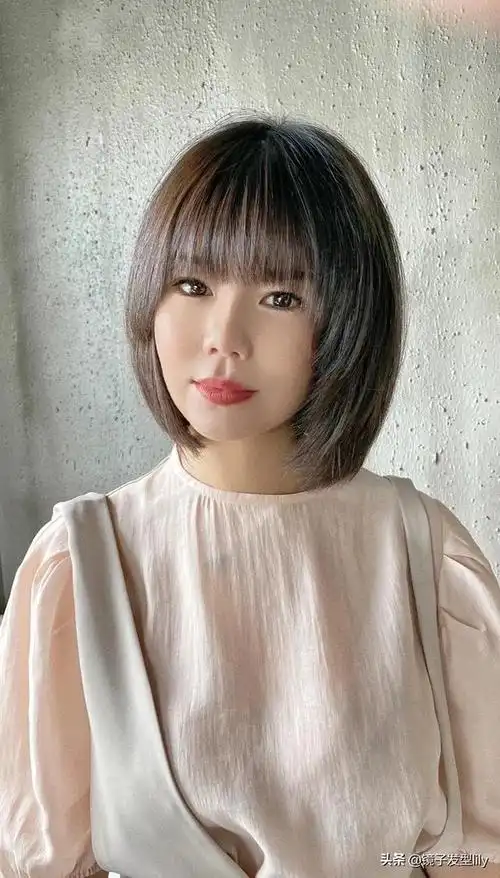 纹理烫女中长发(14款新时尚发型) - 绿巢号