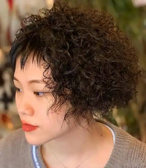 40到60岁的女性,短发这样整,很美很减龄_发型_魅力_时尚