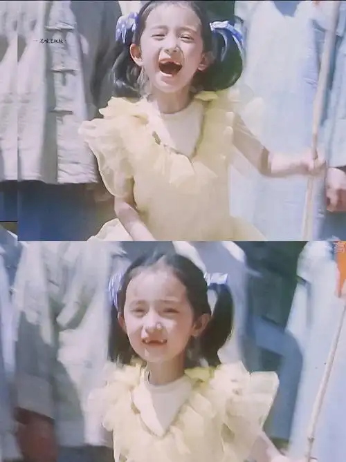 杨幂小时候演的电影英雄劫在里面好可爱啊