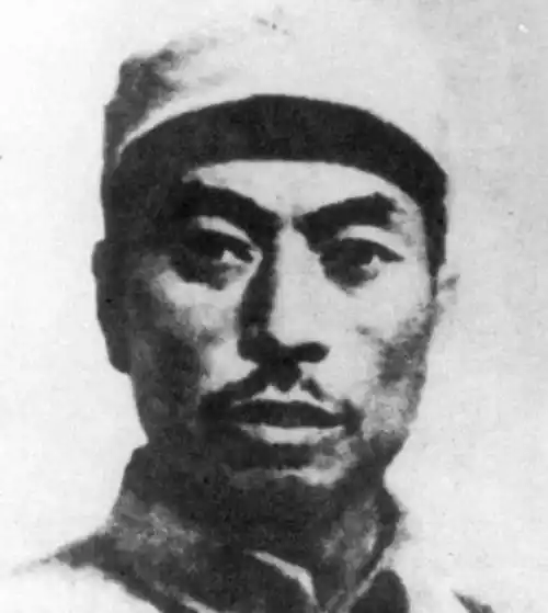 1931年,"九一八事变"后,杨靖宇受到党中央的委派来到东北领导抗日工作