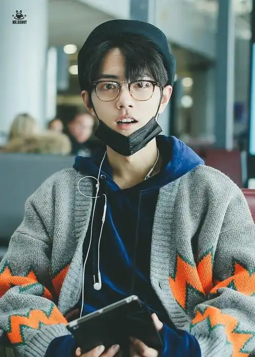 日系干净帅气的肖战,我的治愈系男神