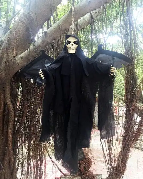 万圣节酒吧ktv场景布置装饰声控发光发声电动蝙蝠鬼翅膀会动