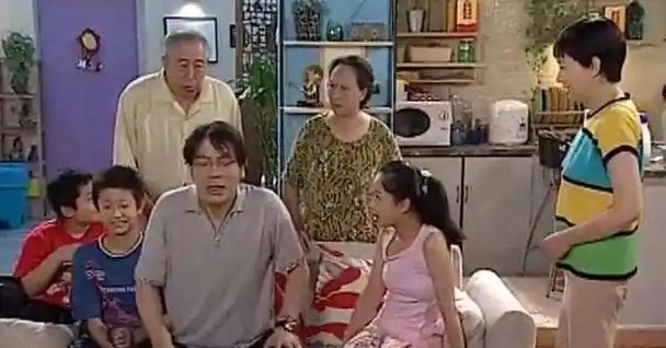 原创《家有儿女》主演重聚,录视频却频频笑场,网友:很有爱_宋丹丹