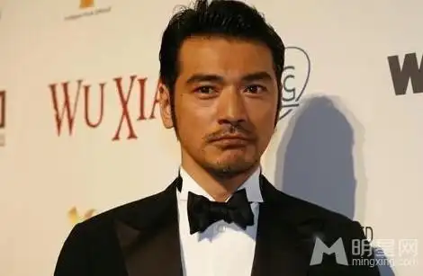 金城武不用多说少女们的心中"杀手"