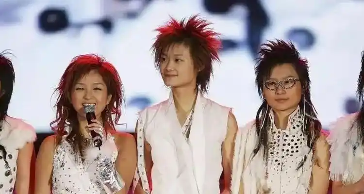 快乐女声历届冠军列表