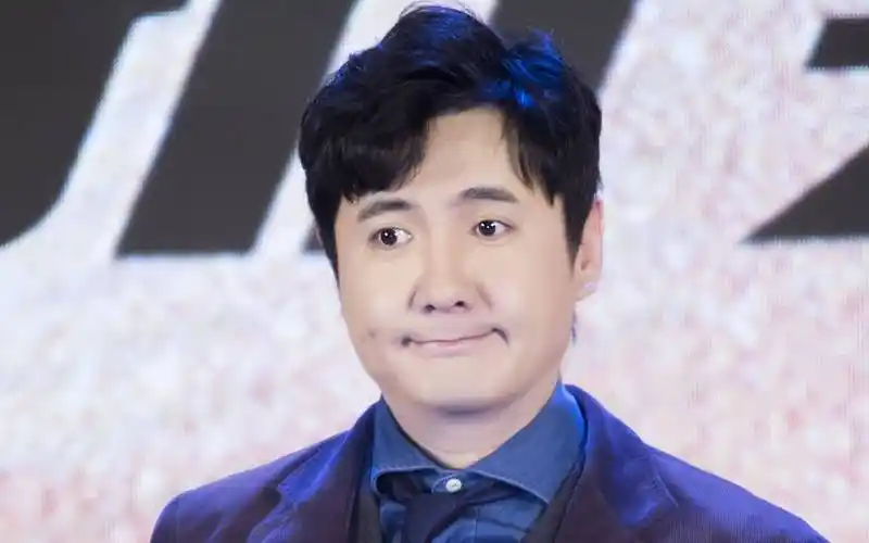 沈腾新片《高能游戏》2025上映?网友热议后工作室辟谣