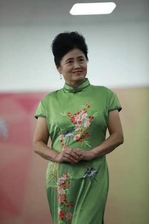 济宁老年大学旗袍秀,时装秀,晚礼服花絮