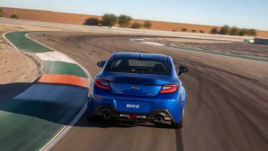 全新斯巴鲁brz价格来啦!手动挡30.