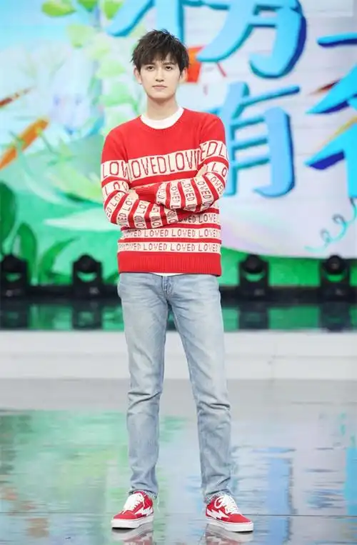 马可《快乐大本营》阳光帅气